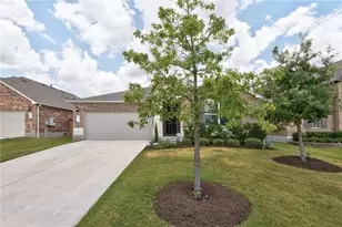 3641 Esperanza Dr, Round Rock, TX 78665 - Photo 2