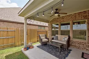 3641 Esperanza Dr, Round Rock, TX 78665 - Photo 16