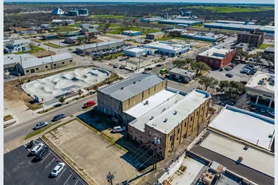 113 & 115 E 3rd Street, Taylor, TX 76574 - Photo 4