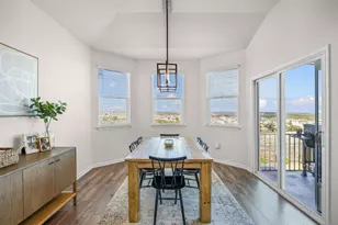 369 Sue Peaks Loop, Dripping Springs, TX 78620 - Photo 18