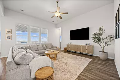 369 Sue Peaks Loop, Dripping Springs, TX 78620 - Photo 20