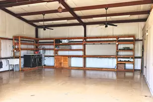 405 N Johnston St, Caldwell, TX 77836 - Photo 6