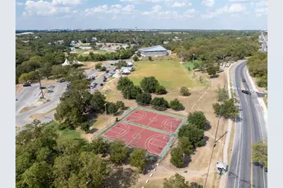 1112 Terry Drive, Austin, TX 78721 - Photo 10