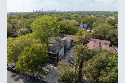 1112 Terry Drive, Austin, TX 78721 - Photo 8