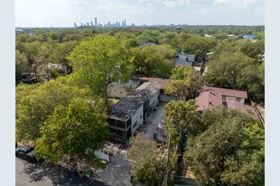 1112 Terry Drive, Austin, TX 78721 - Photo 8