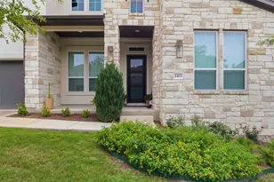 2413 Berkleys Brook Dr, Austin, TX 78738 - Photo 2
