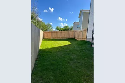 49 Trinity Circle, Lockhart, TX 78644 - Photo 22