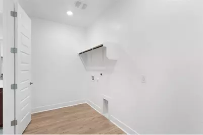 213 West Faulkner Street, Liberty Hill, TX 78642 - Photo 18