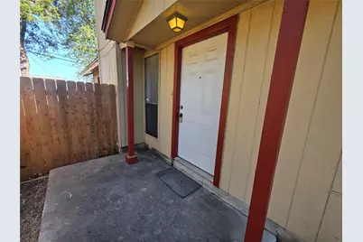 1735 Horseshoe Circle, Round Rock, TX 78681 - Photo 10
