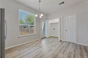 10608 Plains Trail, Austin, TX 78758 - Photo 18