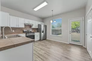 10608 Plains Trail, Austin, TX 78758 - Photo 12