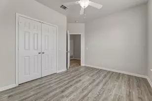 10608 Plains Trail, Austin, TX 78758 - Photo 32