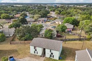 2702 Evergreen Cir, Bryan, TX 77801 - Photo 20