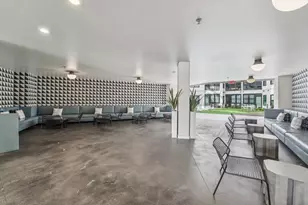 800 Embassy Dr, Austin, TX 78702 - Photo 38