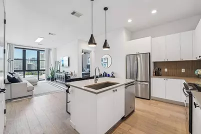 800 Embassy Drive #429, Austin, TX 78702 - Photo 12