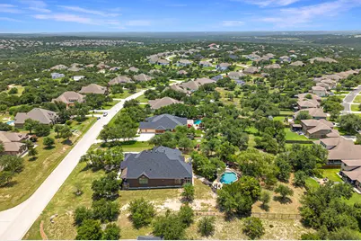 9400 Stratus Drive, Dripping Springs, TX 78620 - Photo 34