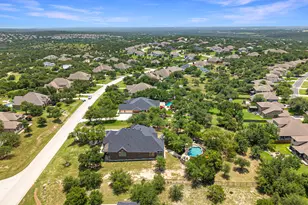9400 Stratus Dr, Dripping Springs, TX 78620 - Photo 34