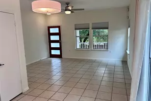 1901 1901 New York Av Ave, Austin, TX 78702 - Photo 2