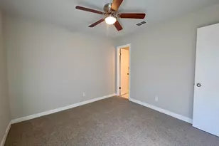 2401 La Casa Dr, Austin, TX 78704 - Photo 6