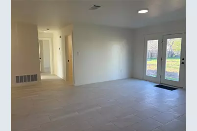 1203 Hackberry Drive, Marble Falls, TX 78654 - Photo 6