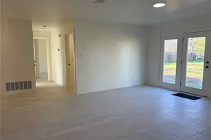 1203 Hackberry Dr, Marble Falls, TX 78654 - Photo 6