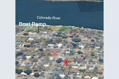 1203 Hackberry Drive, Marble Falls, TX 78654 - Photo 14