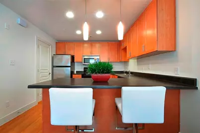 711 W 32nd Street #101, Austin, TX 78705 - Photo 18