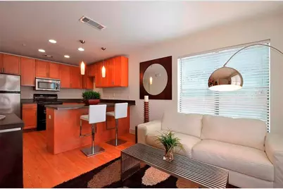 711 W 32nd Street #101, Austin, TX 78705 - Photo 24