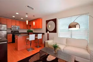 711 W 32nd St, Austin, TX 78705 - Photo 24