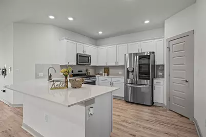 7812 City Top Boulevard, Austin, TX 78724 - Photo 4
