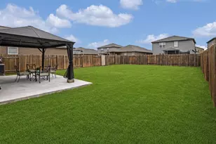 126 Star Spangled Dr, Liberty Hill, TX 78642 - Photo 2