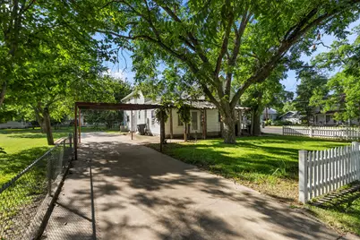 501 W Creek Street, Fredericksburg, TX 78624 - Photo 38