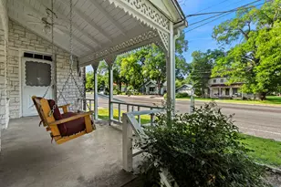 501 W Creek St, Fredericksburg, TX 78624 - Photo 32