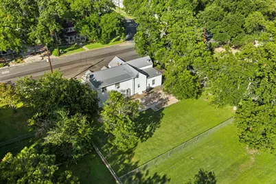 501 W Creek Street, Fredericksburg, TX 78624 - Photo 38