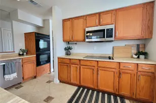 702 Phillip Ln, Liberty Hill, TX 78642 - Photo 8