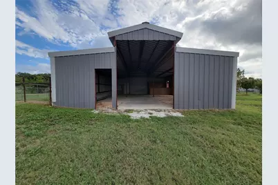 702 Phillip Lane, Liberty Hill, TX 78642 - Photo 38