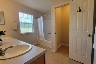 702 Phillip Ln, Liberty Hill, TX 78642 - Photo 22