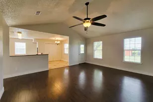 702 Phillip Ln, Liberty Hill, TX 78642 - Photo 12