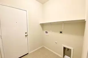 5216 Cressler Ln, Jarrell, TX 76537 - Photo 10