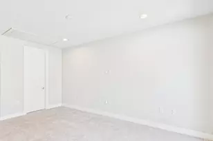 1308 Tinnin Ford Rd, Austin, TX 78741 - Photo 32