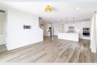 208 Wagon Spoke Way, Liberty Hill, TX 78642 - Photo 14