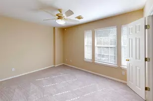 1716 Rosenborough Ln S, Round Rock, TX 78665 - Photo 18