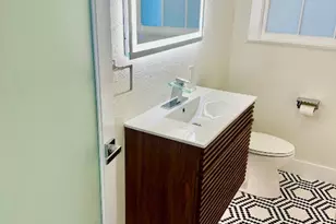 4406 Airport Blvd, Austin, TX 78722 - Photo 6