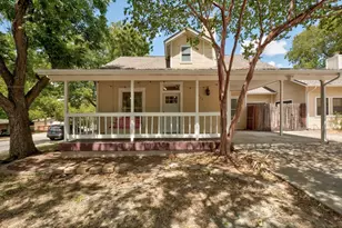 712 E 44th St, Austin, TX 78751 - Photo 2