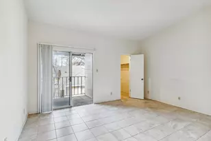 630 Maiden Ln, Austin, TX 78705 - Photo 2