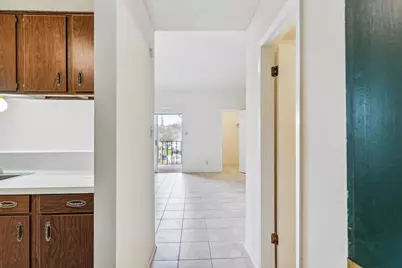 630 Maiden Lane #K, Austin, TX 78705 - Photo 4