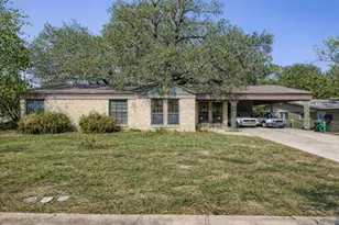 5702 Fairlane Dr, Austin, TX 78757 - Photo 2
