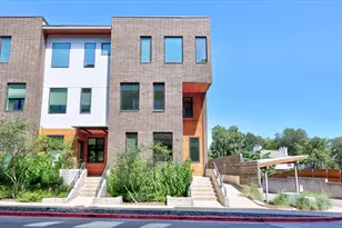 900 S 2nd St, Austin, TX 78704 - Photo 2