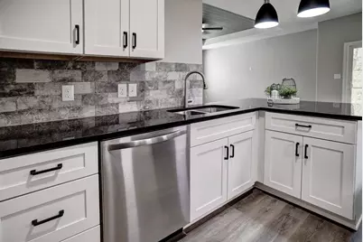 121 S Kanaio #B Drive, Bastrop, TX 78602 - Photo 8