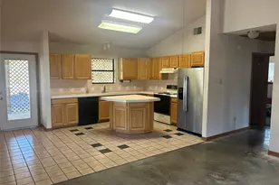 21511 Perry Cove, Lago Vista, TX 78645 - Photo 4
